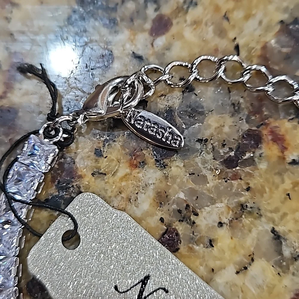 Natasha Couture nwt comes